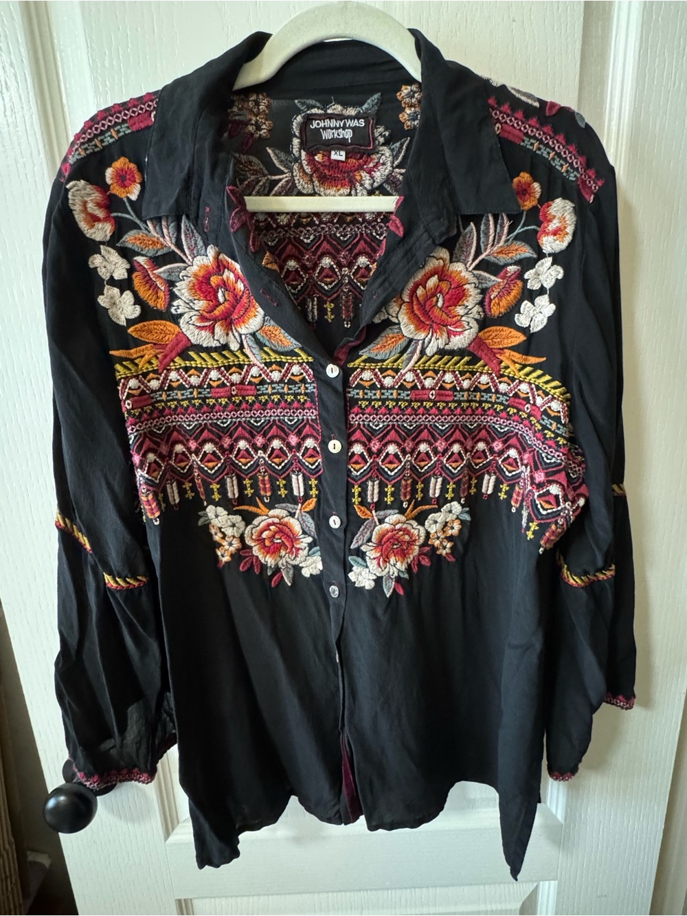 Johnny Was Black Embroidered Floral Button-Front Blouse